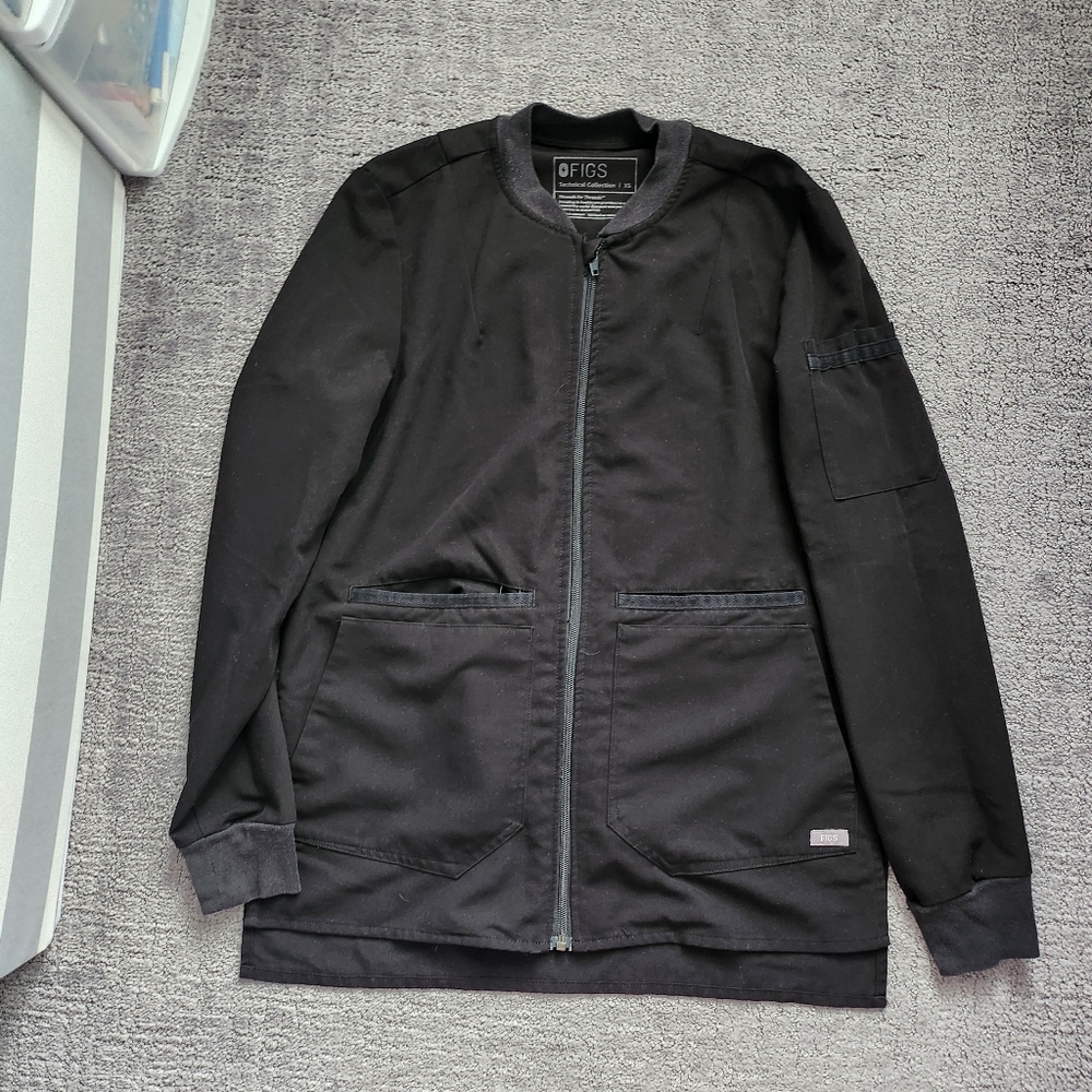 Figs Bellery scrub jacket